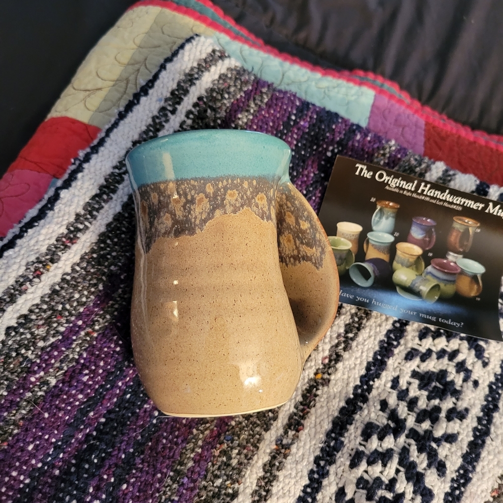 NWT right hand handcrafted hand warming mug clay in motion